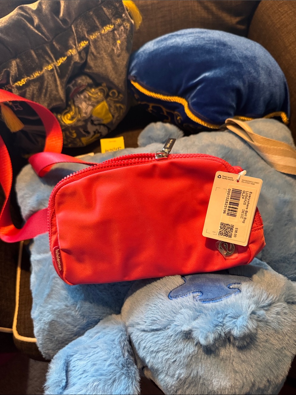 NWT Lululemon belt Bag